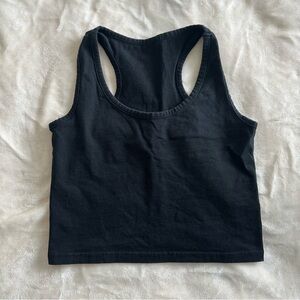 small black cropped tank top